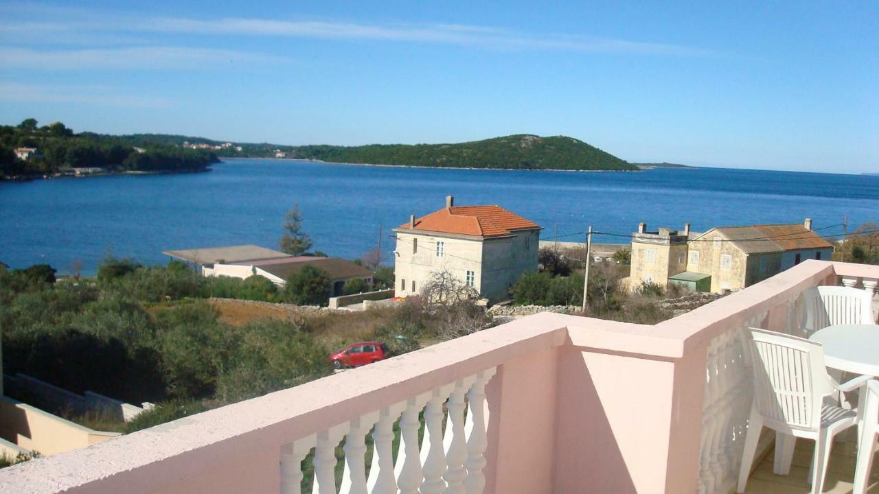 AMARCORD SKOLA BED & BREAKFAST, VELI RAT, CROATIA